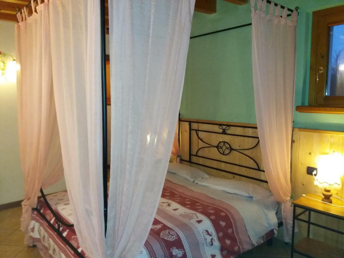 B&B Al Tramonto Monzambano Kültér fotó